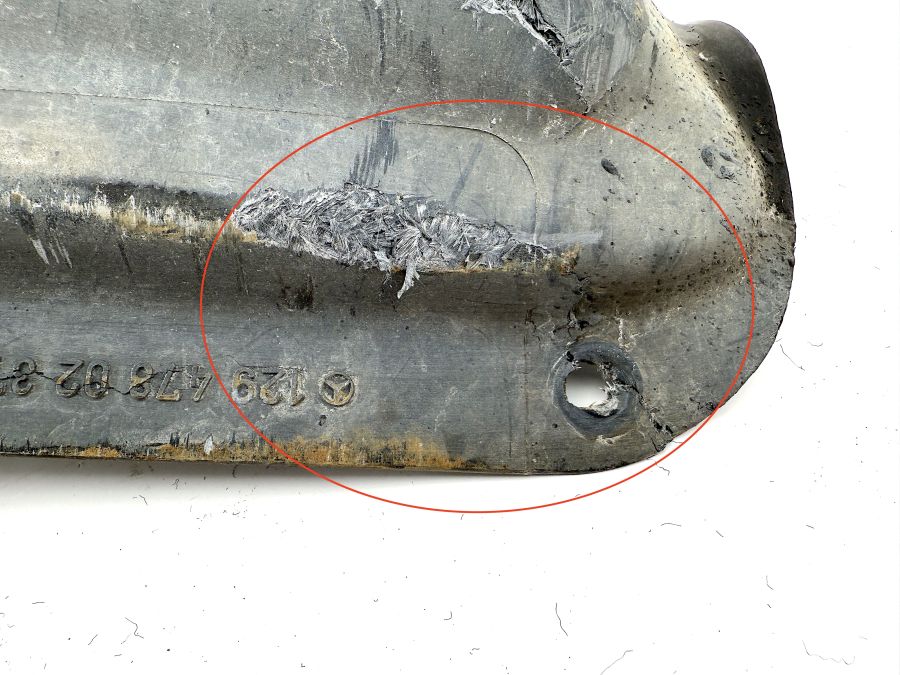 1294780237 | Mercedes SL500 | R129 Fuel pump and filter cover