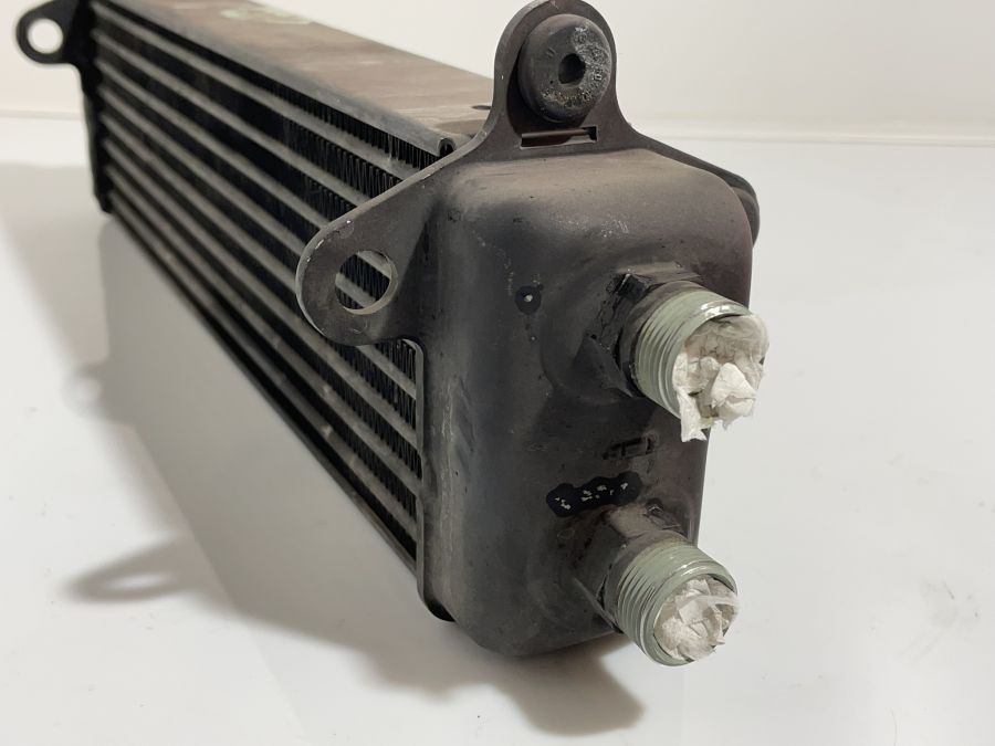 1295000400 | Mercedes 500SL | R129 Engine oil cooler