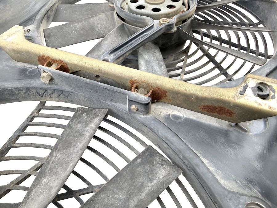 1295050555 1295050455 | Mercedes 300SL-24 | R129 Engine Radiator Cooling Fan Module