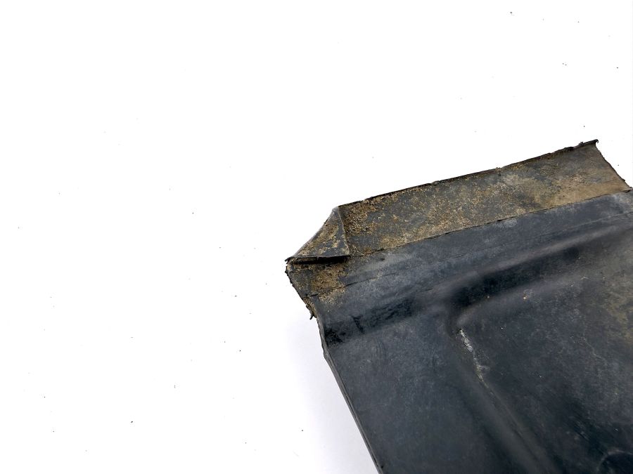 1295050788 | Mercedes 300SL-24 | R129 Engine radiator covering bottom panel
