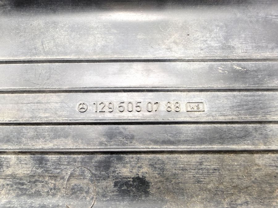 1295050788 | Mercedes 300SL-24 | R129 Engine radiator covering bottom panel