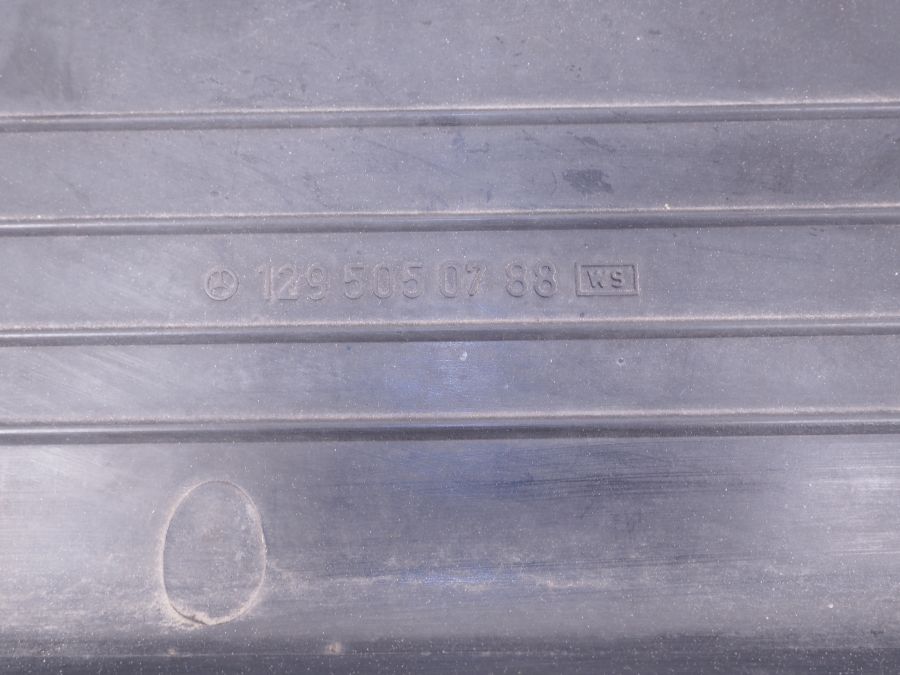 1295050788 | Mercedes SL500 | R129 Engine radiator covering bottom panel