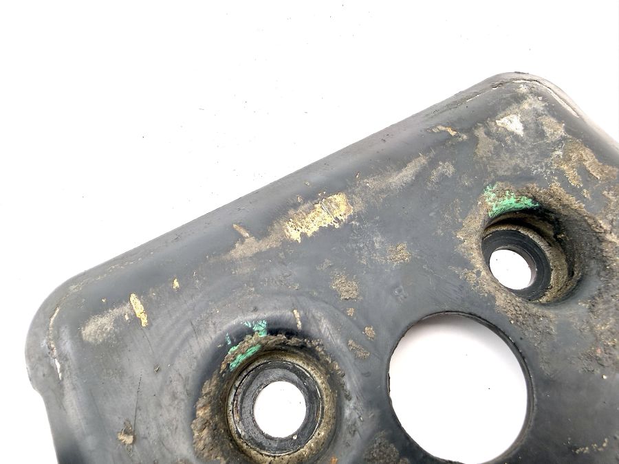 1295240088 1295240176 0019901612 | Mercedes 300SL-24 | R129 Stabilizer struts cover plates with bolts