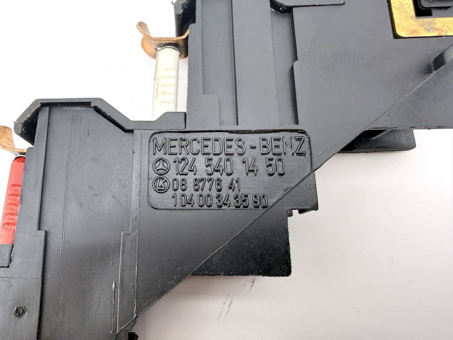 1295400350 1295400282 1245401450 | Mercedes 300SL-24 | R129 Under hood fuse box