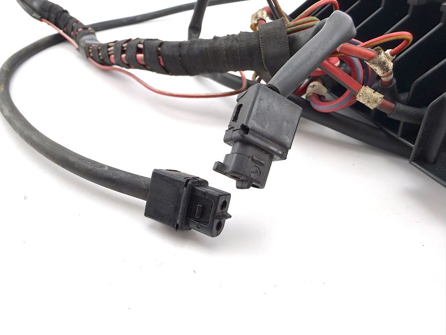 1295400450 0005460285 | Mercedes 300SL-24 | R129 Rear Fuse Box