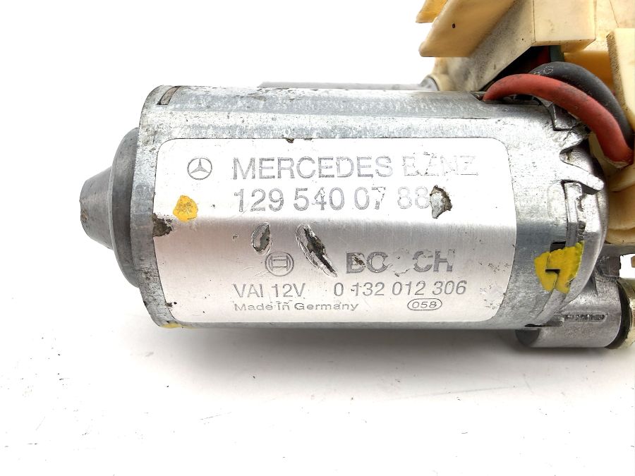 1295400788 0132012306 | Mercedes 300SL-24 | R129 Telescoping steering motor adjustment