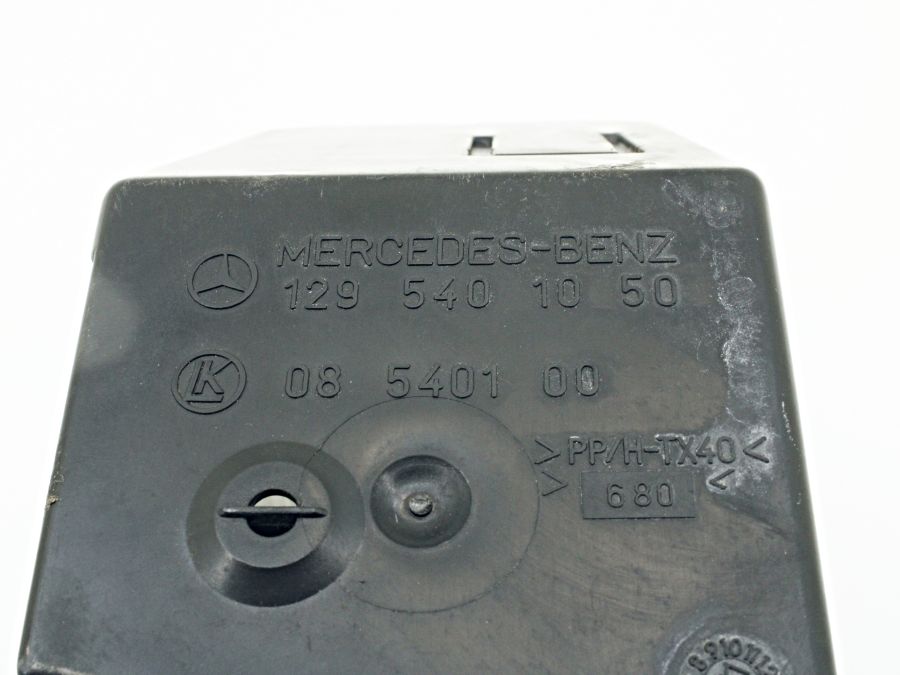 1295401050 | Mercedes SL500 | R129 Fuse box
