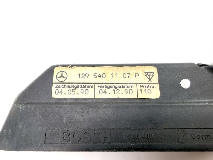 1295401107 0005463037 0175452528 | Mercedes 300SL-24 | R129 Roof control module wiring connectors