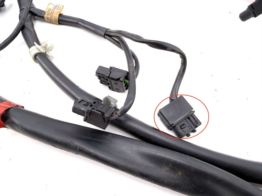 1295401109 1295408709 1265452628 | Mercedes 300SL-24 | R129 Left seat wire harness