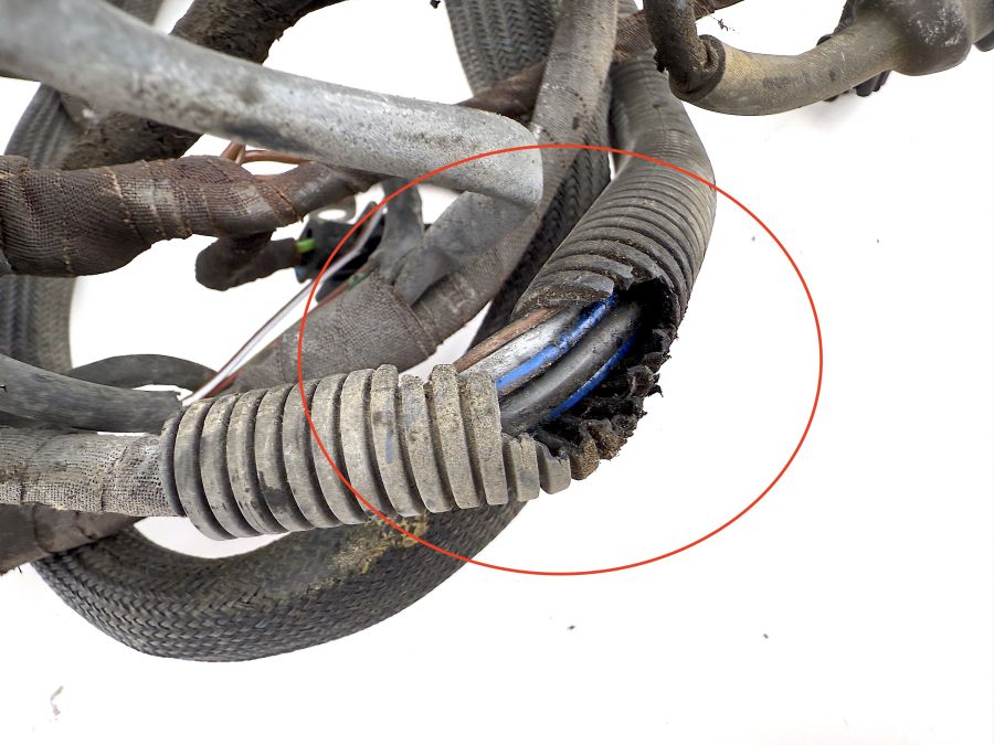 1295403733 | Mercedes SL500 | R129 Engine motor cable wiring harness 1295403733 | Mercedes SL500 | R129 Engine motor cable wiring harness