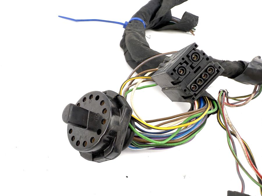 1295404011 | Mercedes 500SL | R129 Instrument cluster wiring connectors 1295404011 | Mercedes 500SL | R129 Instrument cluster wiring connectors