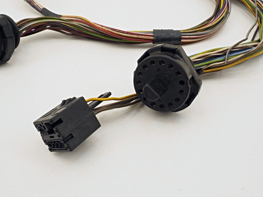 1295404011C | Mercedes 500SL | R129 Instrument cluster wiring connectors