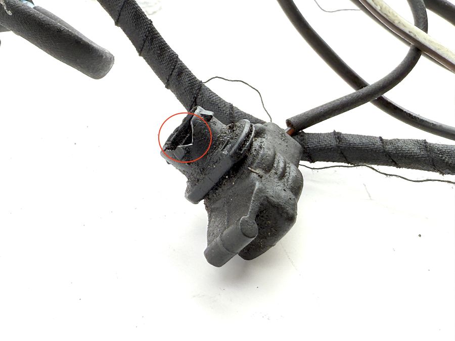 1295406632 | Mercedes SL500 | R129 Engine motor cable wiring harness