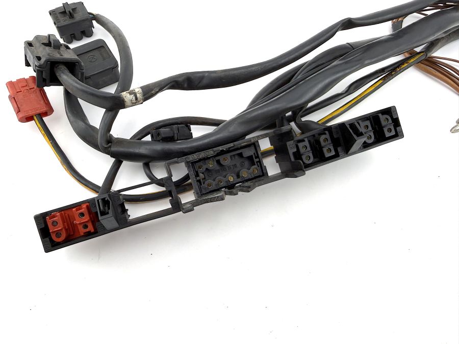 1295407208 | Mercedes 300SL-24 | R129 Electric seat wiring connectors right side
