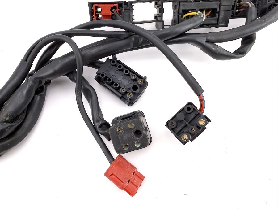 1295407308 | Mercedes 300SL-24 | R129 Electric seat wiring connectors left side