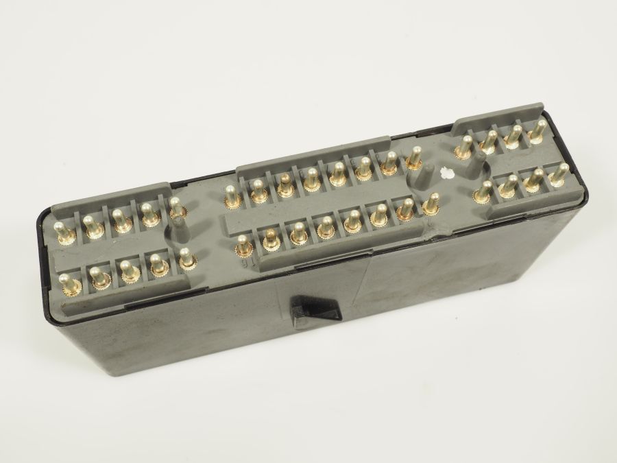 1295420432 | Mercedes SL500 | R129 Headlight control module unit