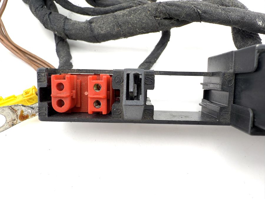 1295434208 1295451340 1298210147 | Mercedes SL500 | R129 Electric seat wiring connectors right side