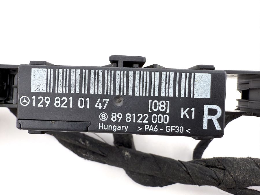 1295434208 1295451340 1298210147 | Mercedes SL500 | R129 Electric seat wiring connectors right side