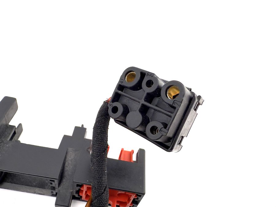 1295434308 1295451340 1298210147 | Mercedes SL500 | R129 Electric seat wiring connectors left side 1295434308 1295451340 1298210147 | Mercedes SL500 | R129 Electric seat wiring connectors left side