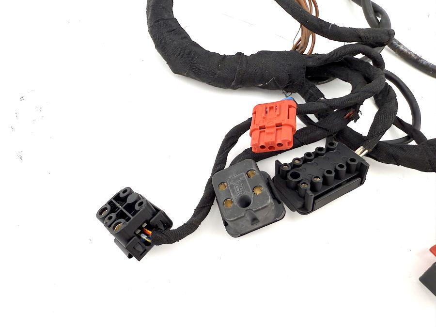 1295434308 1295451340 1298210147 | Mercedes SL500 | R129 Electric seat wiring connectors right side 1295434308 1295451340 1298210147 | Mercedes SL500 | R129 Electric seat wiring connectors right side