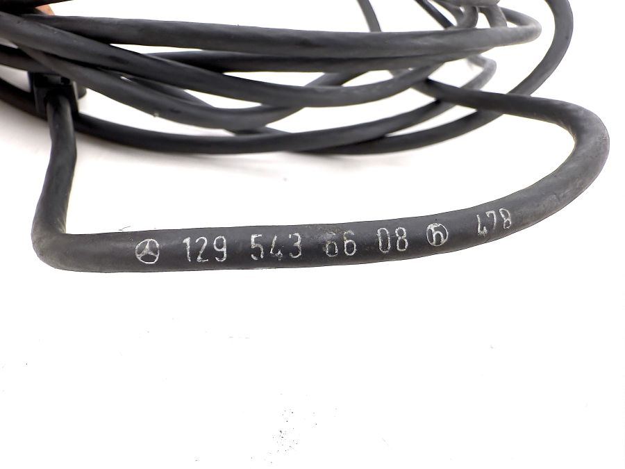 1295436608 | Mercedes SL500 | R129 Antenna cable