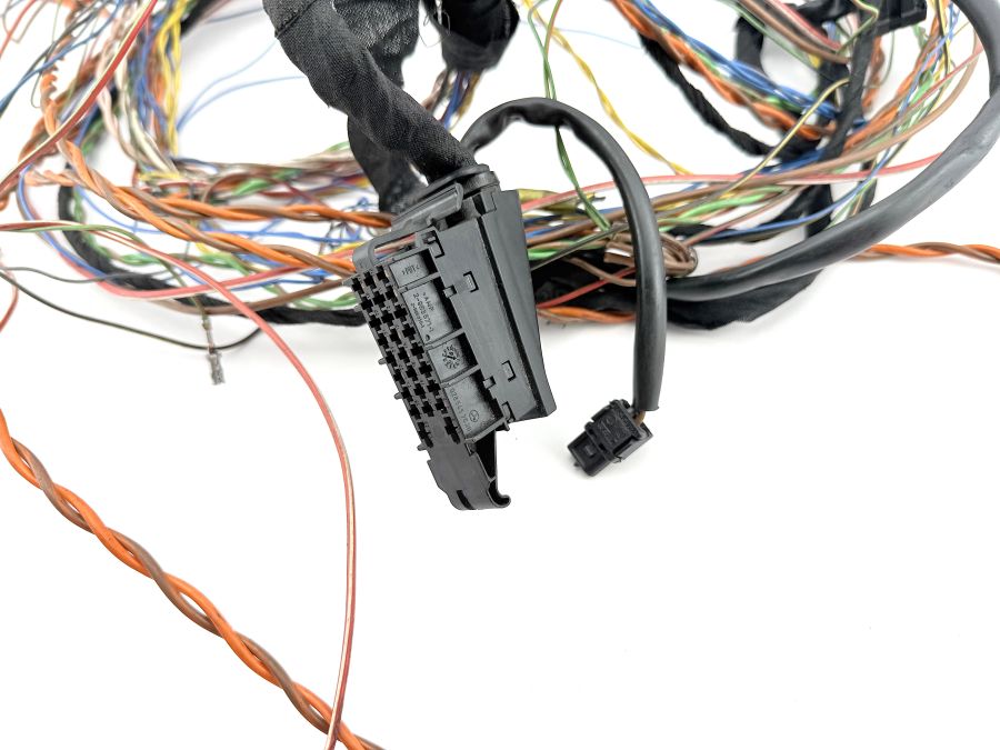 1295437208 1295437108 | Mercedes SL500 | R129 Sound system Bose wiring harness