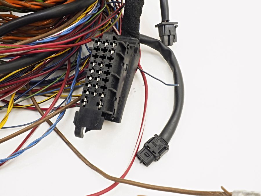 1295437208 1295437108 | Mercedes SL500 | R129 Sound system wiring harness