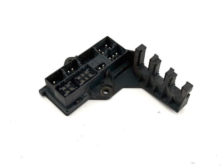 1295450026 1295453140 | Mercedes 300SL-24 | R129 Electric cable connector with bracket