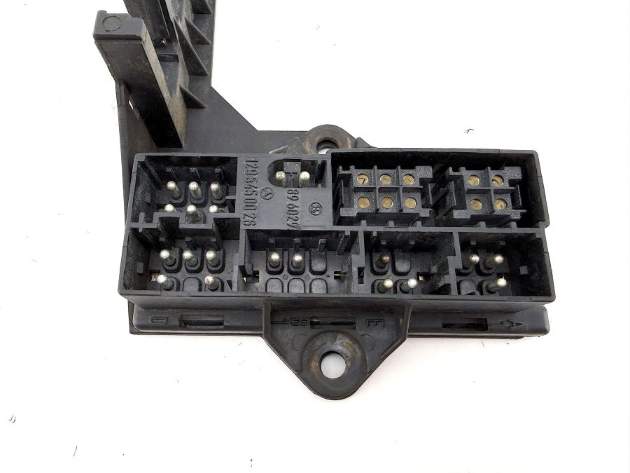 1295450026 1295453140 | Mercedes 300SL-24 | R129 Electric cable connector with bracket
