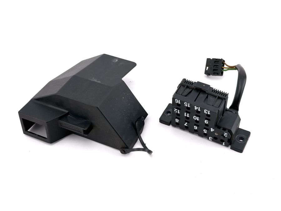 1295450346 1295455540 | Mercedes 300SL-24 | R129 Diagnostic box with cover