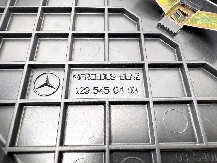 1295450747 1295401050 1295452000 | Mercedes SL500 | R129 Left side fuse box