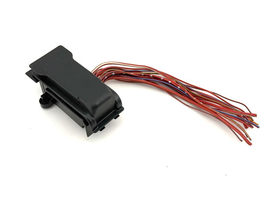 1295451347 1296940195 1295451347 | Mercedes SL500 | R129 Trunk fuse box fuse mount