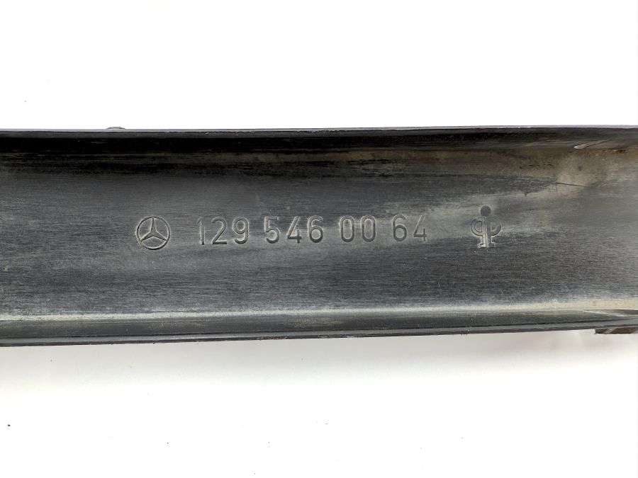 1295460064 1295400018 | Mercedes SL500 | R129 Rear axle cable duct cap