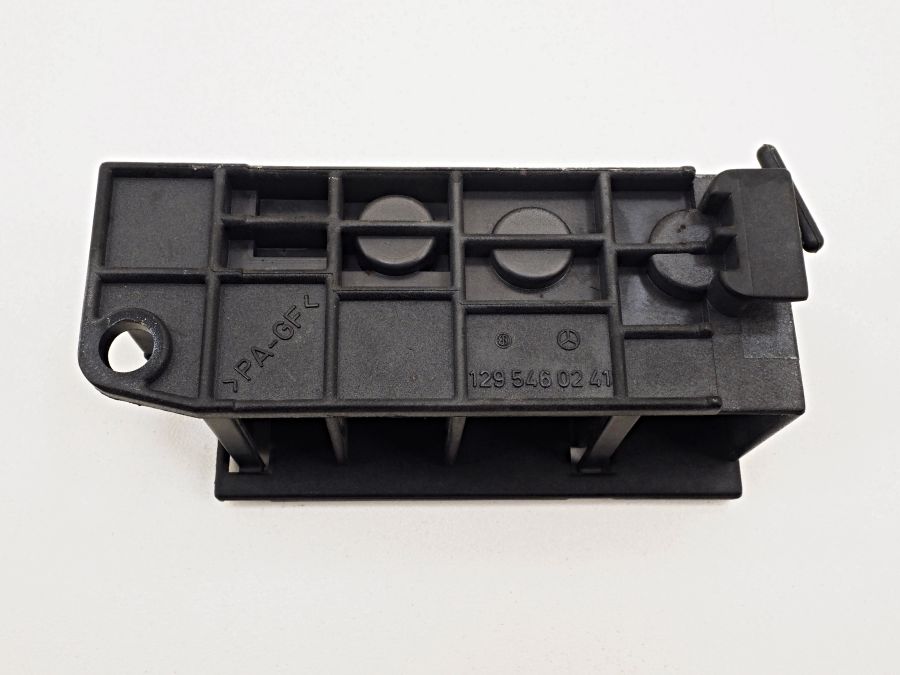 1295460241 | Mercedes SL500 | R129 Wire connection terminal block