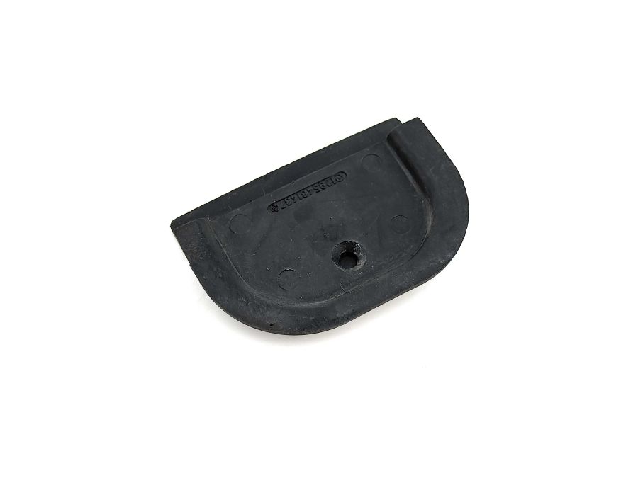 1295461437 1295463637 1299975081 | Mercedes SL500 | R129 Firewall partition cap set