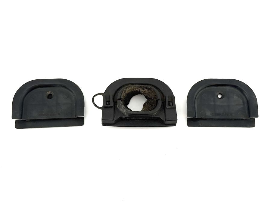 1295461437 1295463637 | Mercedes SL500 | R129 Firewall partition caps