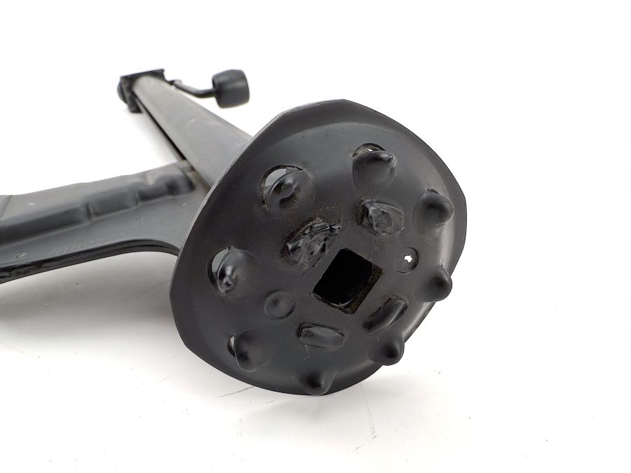 1295830015 | Mercedes SL500 | R129 Lift jack 1295830015 | Mercedes SL500 | R129 Lift jack