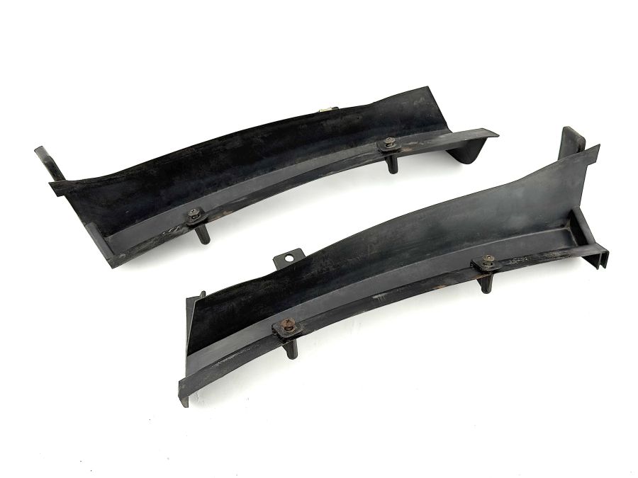 1296200667 1296200567 | Mercedes 300SL-24 | R129 Windscreen drain channel pair