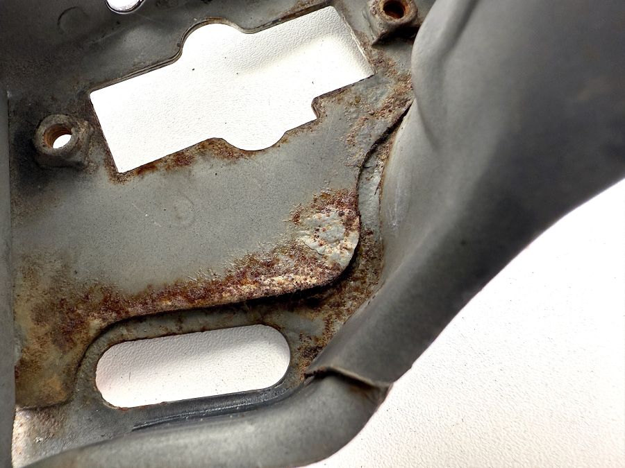 1296200818 | Mercedes SL500 | R129 Front right lighting unit frame