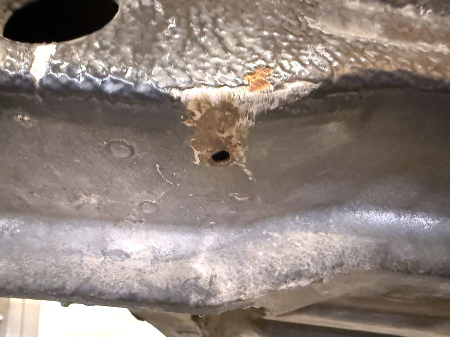 1296204386 1296200586 1296200818 | Mercedes SL500 | R129 Front end body panels