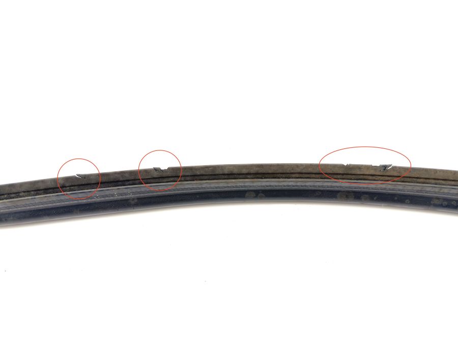 1296280698 1246285298 | Mercedes 300SL-24 | R129 Underhood engine bay seals