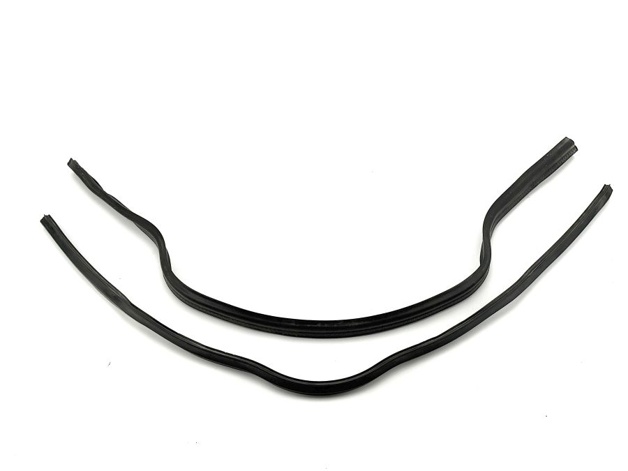 1296280698 1246285298 | Mercedes SL500 | R129 Underhood engine bay seals 1296280698 1246285298 | Mercedes SL500 | R129 Underhood engine bay seals