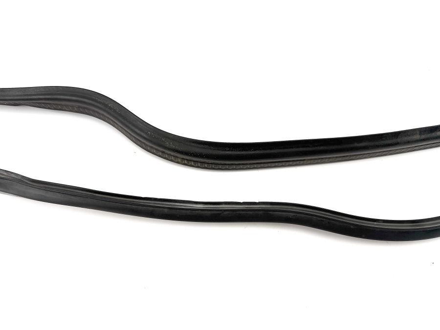 1296280698 1246285298 | Mercedes SL500 | R129 Underhood engine bay seals 1296280698 1246285298 | Mercedes SL500 | R129 Underhood engine bay seals