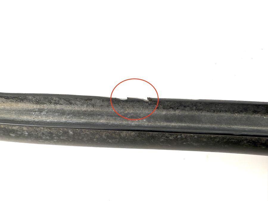 1296280698 1246285298 | Mercedes SL500 | R129 Underhood engine bay seals