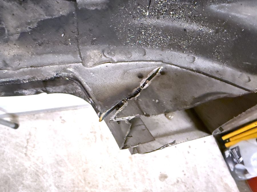 1296301340 1296100310 | Mercedes SL500 | R129 Left threshold of the body 1296301340 1296100310 | Mercedes SL500 | R129 Left threshold of the body