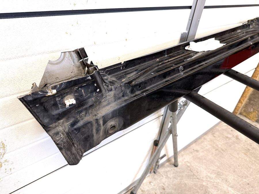 1296301440 1296100410 | Mercedes SL500 | R129 Right threshold of the body 1296301440 1296100410 | Mercedes SL500 | R129 Right threshold of the body