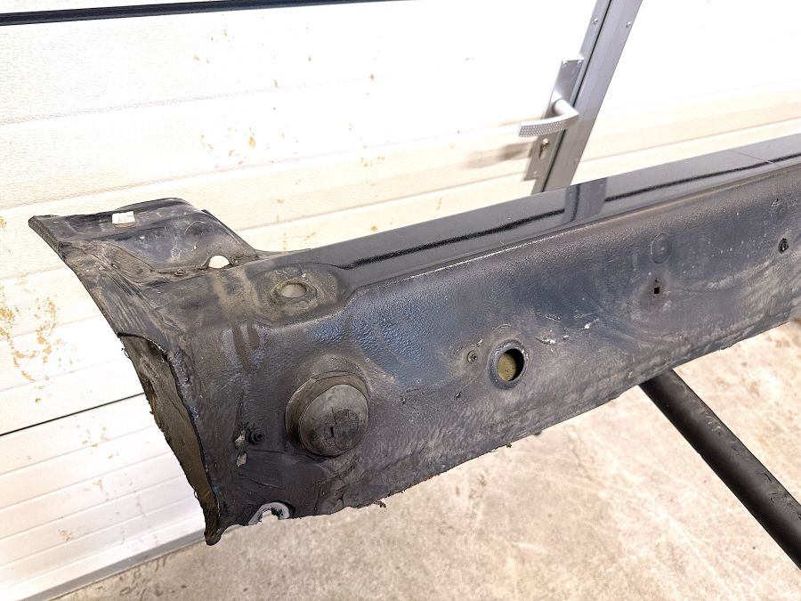 1296301440 1296100410 | Mercedes SL500 | R129 Right threshold of the body 1296301440 1296100410 | Mercedes SL500 | R129 Right threshold of the body