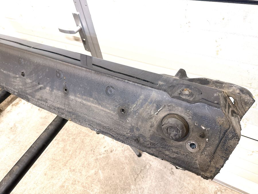 1296301440 1296100410 | Mercedes SL500 | R129 Right threshold of the body 1296301440 1296100410 | Mercedes SL500 | R129 Right threshold of the body