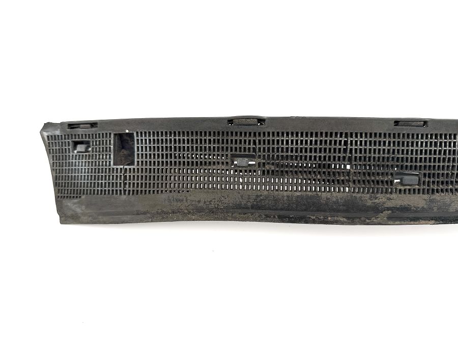 1296700208 | Mercedes SL500 | R129 Windshield cover right lower 1296700208 | Mercedes SL500 | R129 Windshield cover right lower