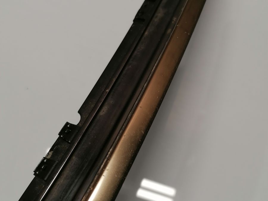 1296700421 1296700022 | Mercedes 500SL | R129 Molding windshield top